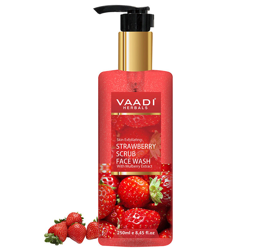 Strawberry Scrub Face Wash With Mulberry Extract (250 ml)