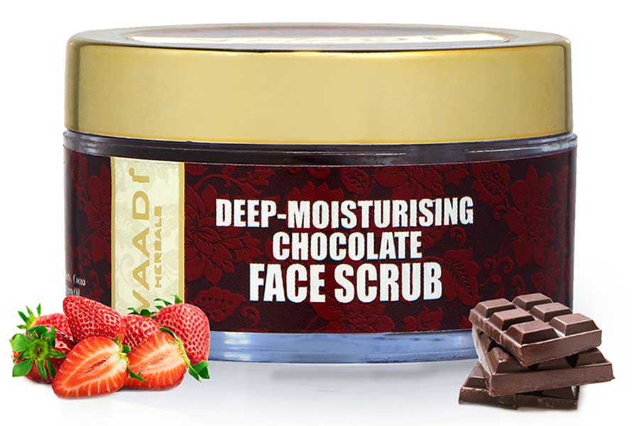 Deep-Moisturising Chocolate Face Scrub (50 gms)